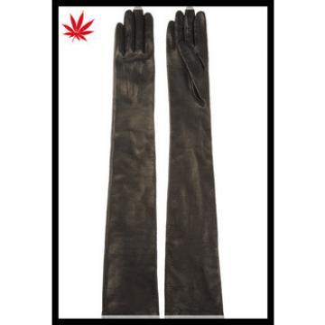Ladies very long black leather gloves with three lines