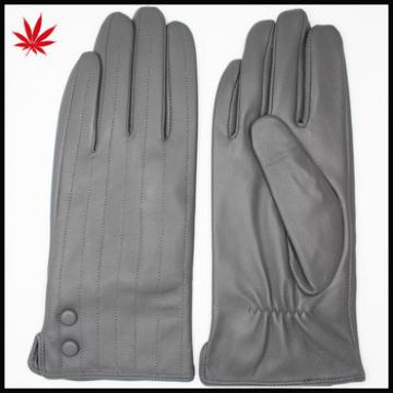 The cheapest Women Leather gloves supplier in China