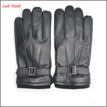 Men&#39;s black dress leather gloves with metal decorated