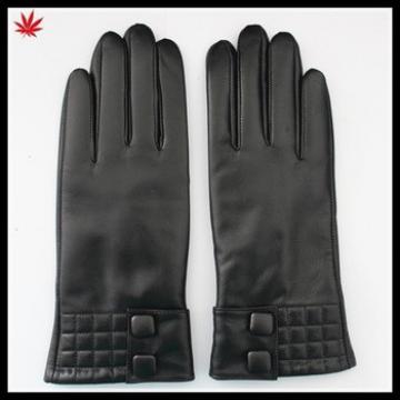 women black patent basic style leather glove from factory