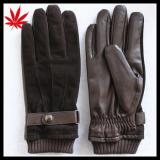Top trendy leather gloves for men with pigsuede on the back