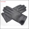 2017 New style ladies black genuine sheepskin gloves with fur