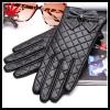 women&#39;s quilting seam back leather gloves with bow details