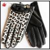 short style black and white leopard grain leather gloves with snap-fastener