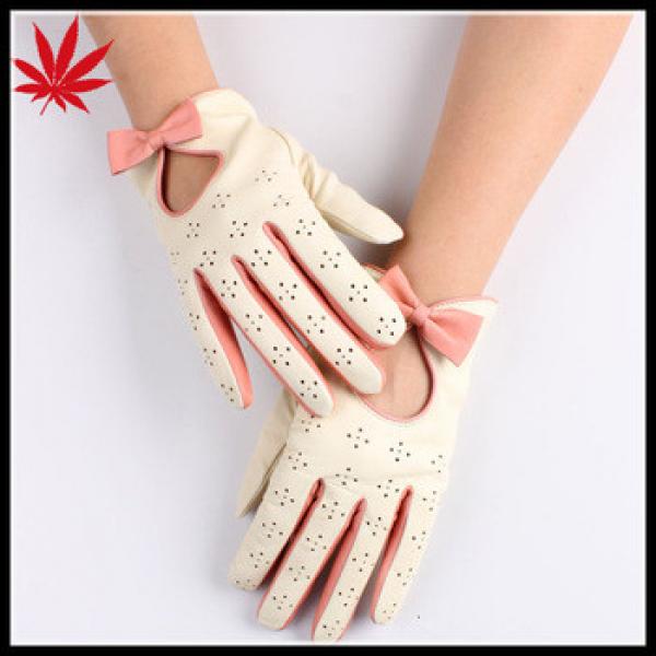 Girl&#39;s cream short driving leather gloves with butterfly #1 image