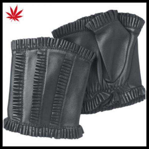 Ruffles-unlined leather fingerless black handwarmer gloves #1 image
