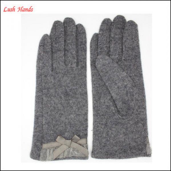 2016 Ladies fingered grey woolen gloves with lace bow #1 image