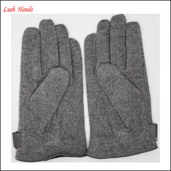 ladies grey woolen gloves with three stitches #1 image