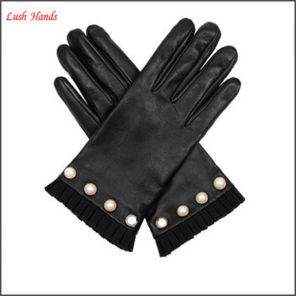 Women&#39;s Pearl-embellished winter leather gloves #1 image