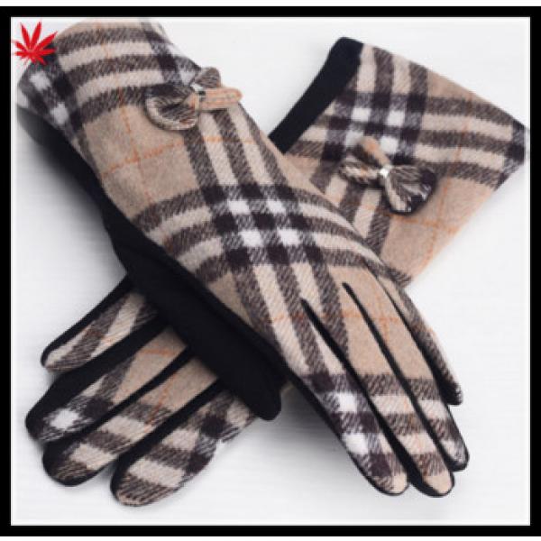 ladies back fabric and palm mirco velvet match gloves have small bowknot #1 image