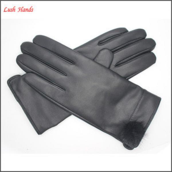 2017 New style ladies black genuine sheepskin gloves with fur #1 image
